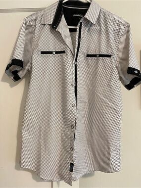 Vertical Sport Slim Fit Men’s Button-Up Shirt White Black Geometric Print Size M